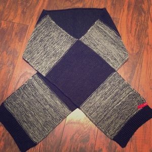 Esprit Men’s Scarf
